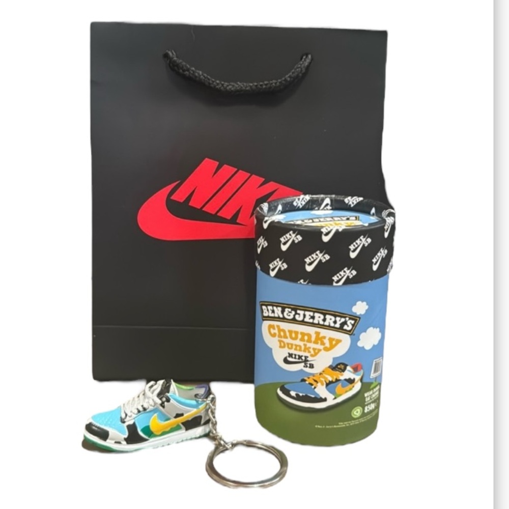 New 3 piece Ben & Jerry’s Chunky Dunky Nike sneaker keychain w/ canister and bag